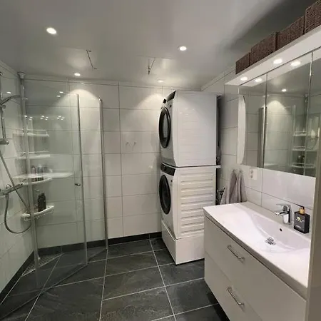 Modern Apartment *